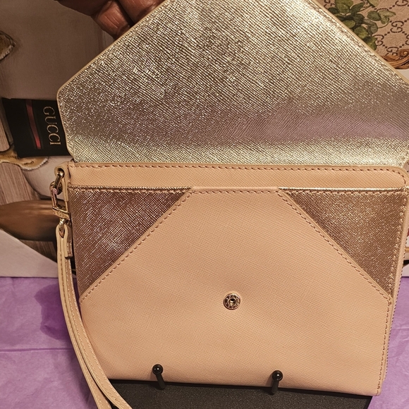 Tory Burch Rose Gold Saffiano Leather Colorblock Metallic Wristlet - Picture 8 of 17